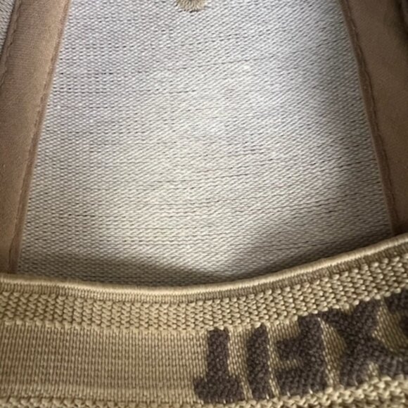 Hurley Flex-fit Baseball hat - Picture 12 of 13